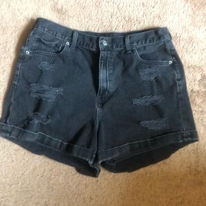 american eagle high rise mom shorts, size 14